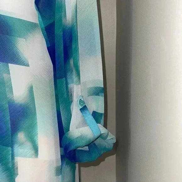 a.n.a Blue and White Rolled Tab Sleeve Sheer Blouse​​ - Picture 5 of 8